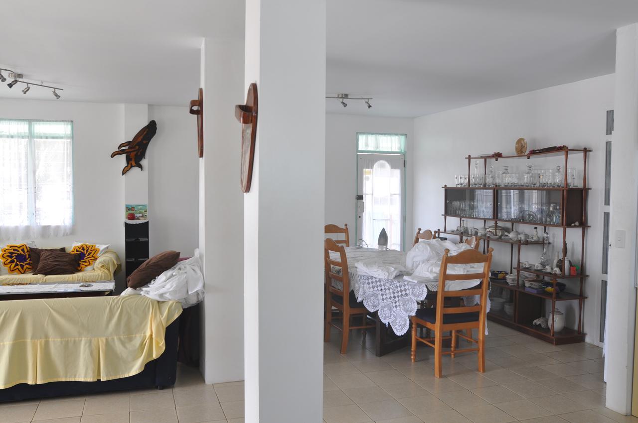 Flying Annie Moa Bed & Breakfast Neiafu Luaran gambar