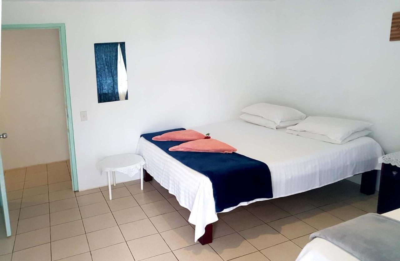 Flying Annie Moa Bed & Breakfast Neiafu Luaran gambar